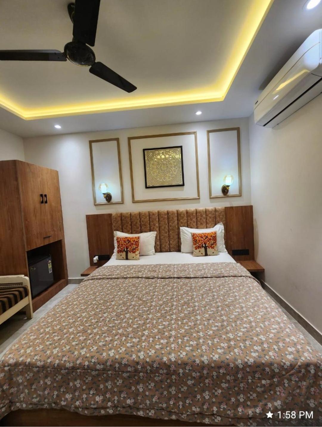 Khas Mahal Homestay Агра Екстериор снимка