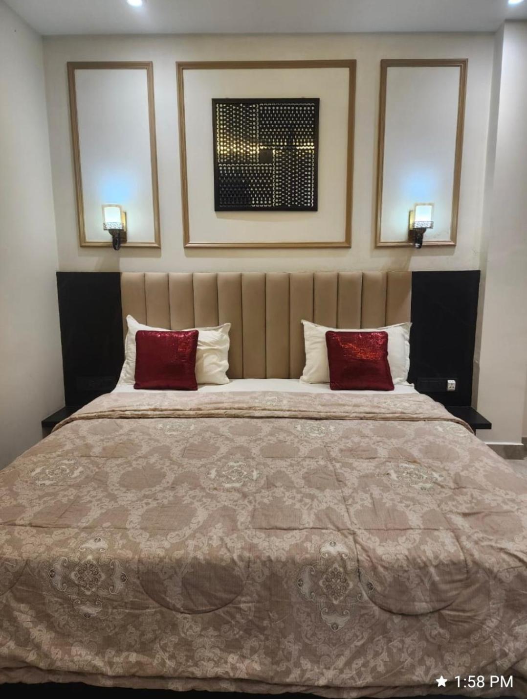 Khas Mahal Homestay Агра Екстериор снимка